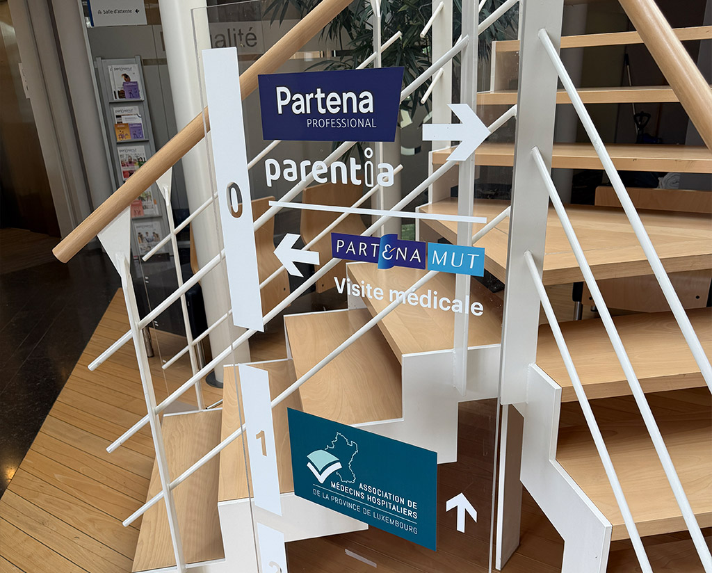 plaque-signalétique-bureaux-médecin-libramont-02